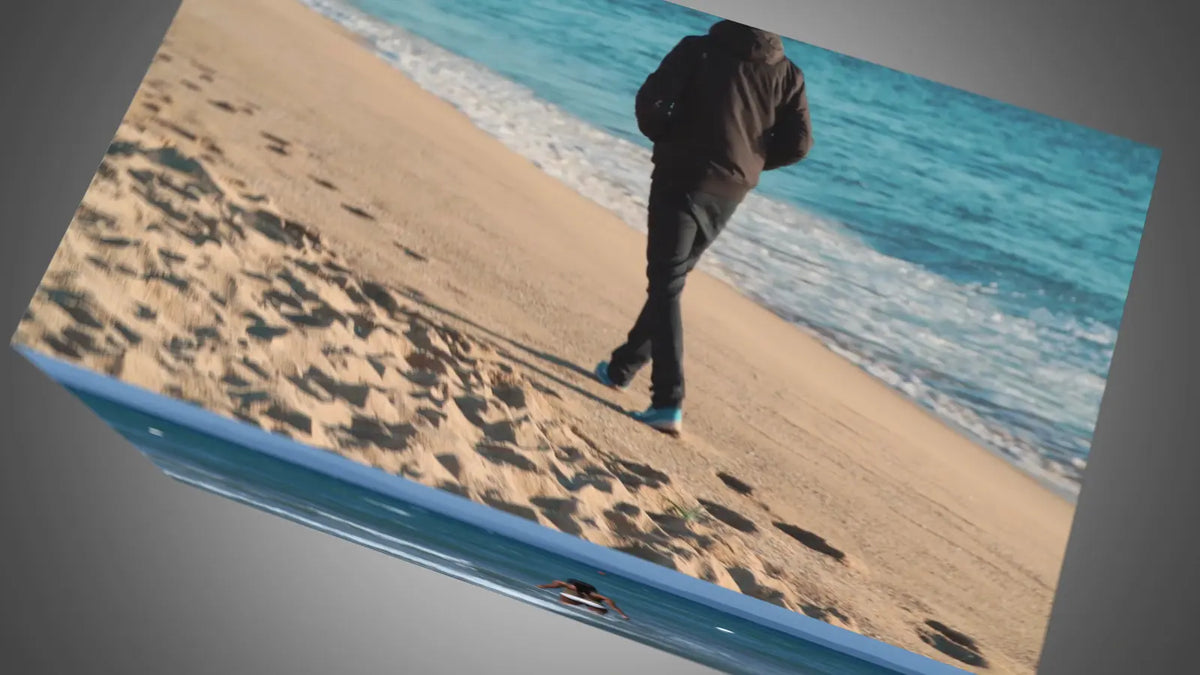 Beach clip on a tilted cube